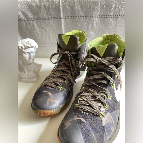 Nike hyperlink 2015 premium cargo khaki men size US 10. UK9 - Picture 2 of 8